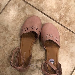 Selling pink shoes brand Andiamo